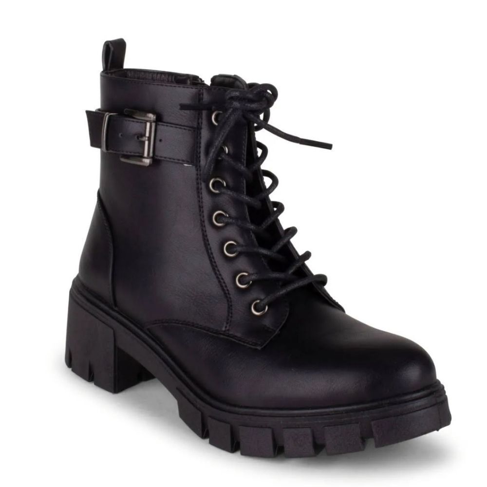 New Wanted SUPERCROSS Lace Up Chunk Heel Ankle black lace Combat Boots size 7.5